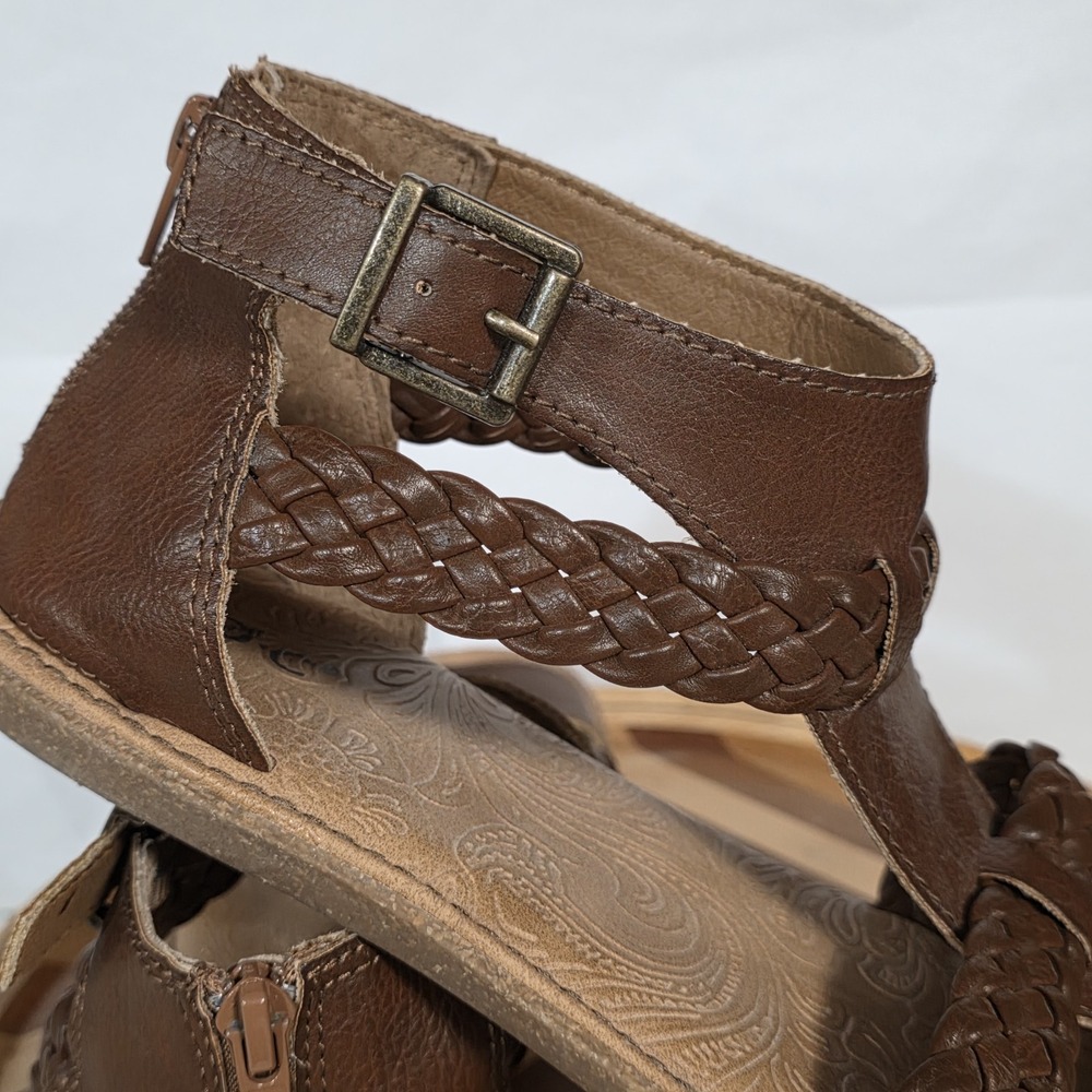 B.O.C by Born Women's Melinda Gladiator Sandal size 10 Brown Stappy - Picture 12 of 16